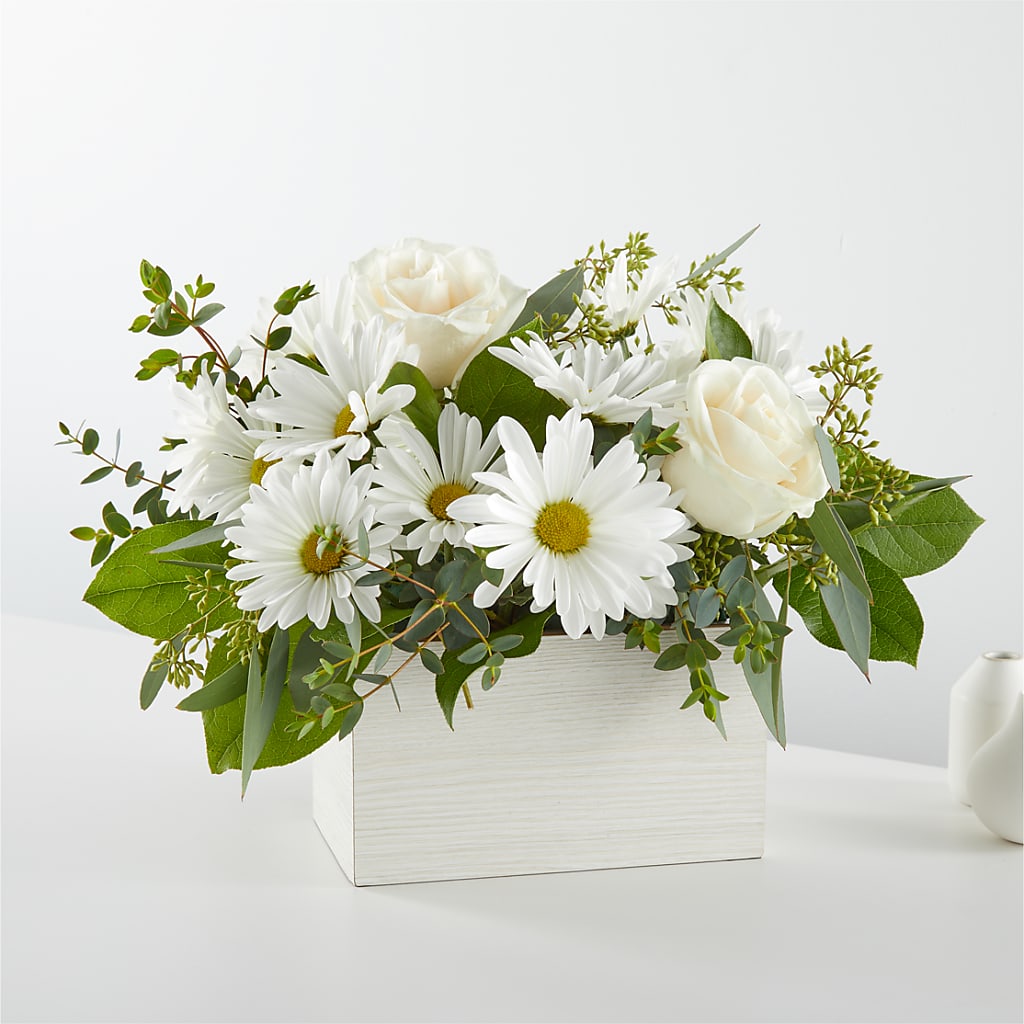 Fresh Linen Box Bouquet – Yadilynn Flowers Llc, Orange CA