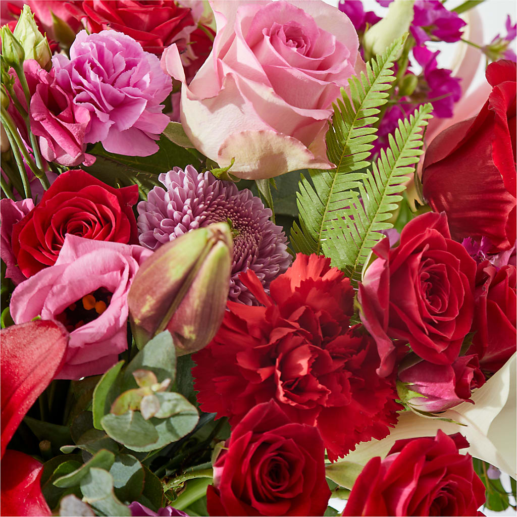 Simply the Best - A Florist Original – Yadilynn Flowers Llc, Orange CA