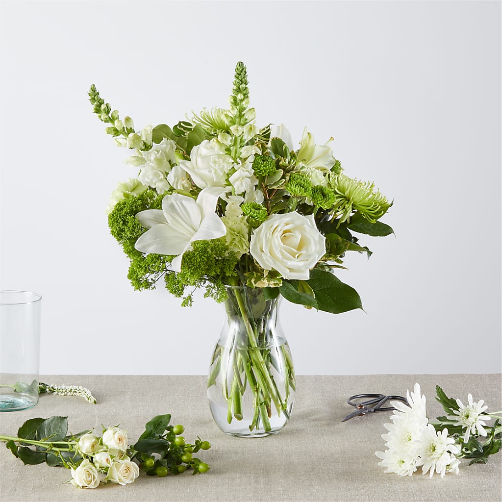Irish Garden - A Florist Original – Yadilynn Flowers Llc, Orange CA
