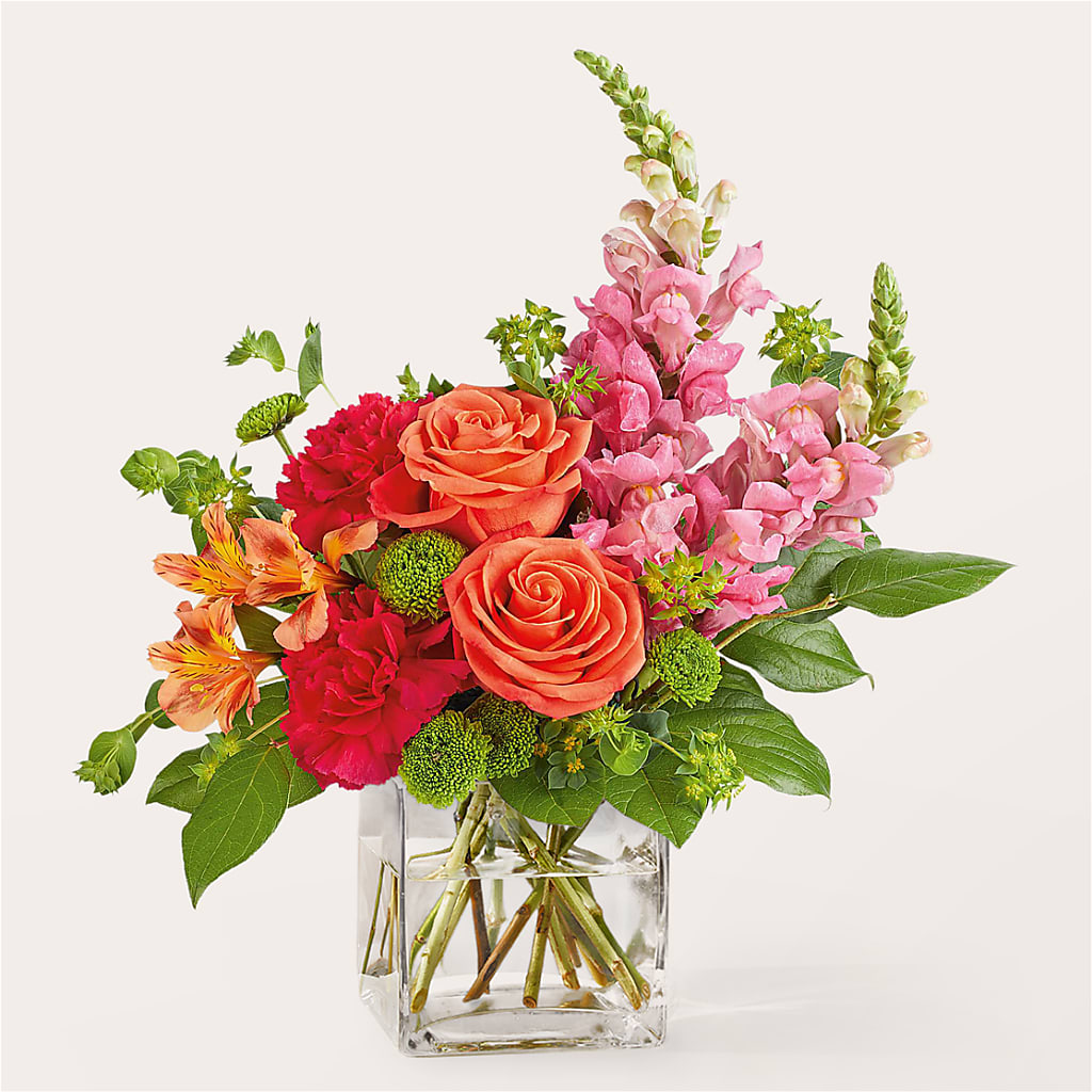 Cosmopolitan Bouquet – Yadilynn Flowers Llc, Orange CA