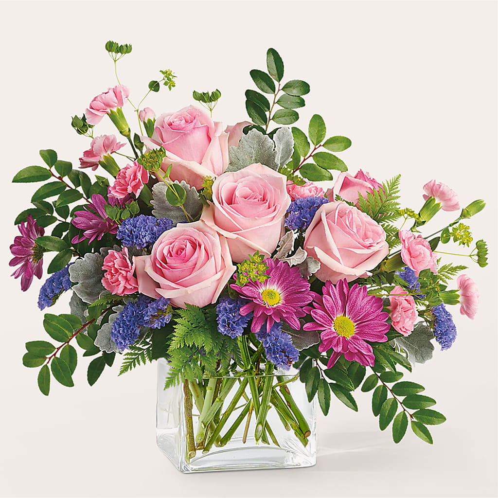 Starlet Bouquet – Yadilynn Flowers Llc, Orange CA