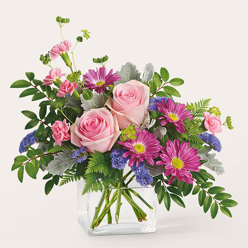Starlet Bouquet – Yadilynn Flowers Llc, Orange CA