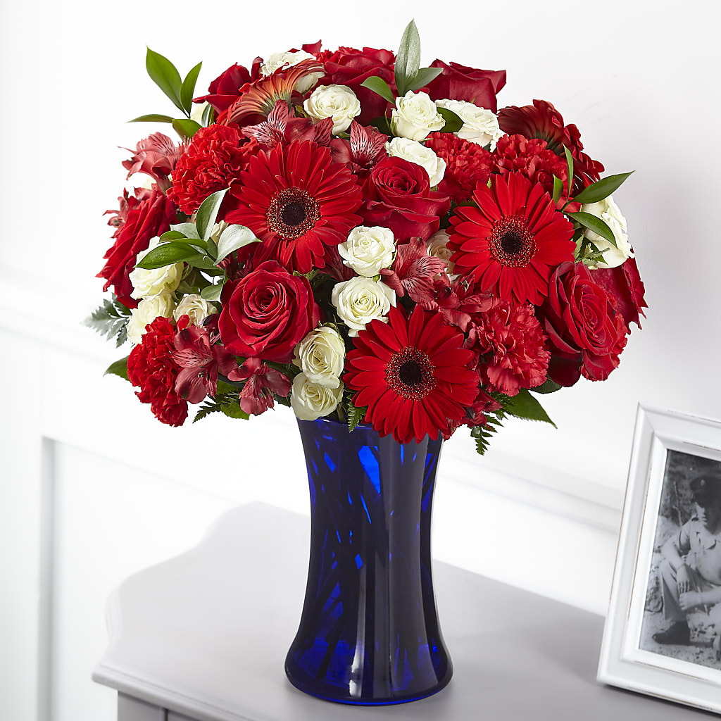 Hearts Embrace Bouquet – Yadilynn Flowers Llc, Orange CA