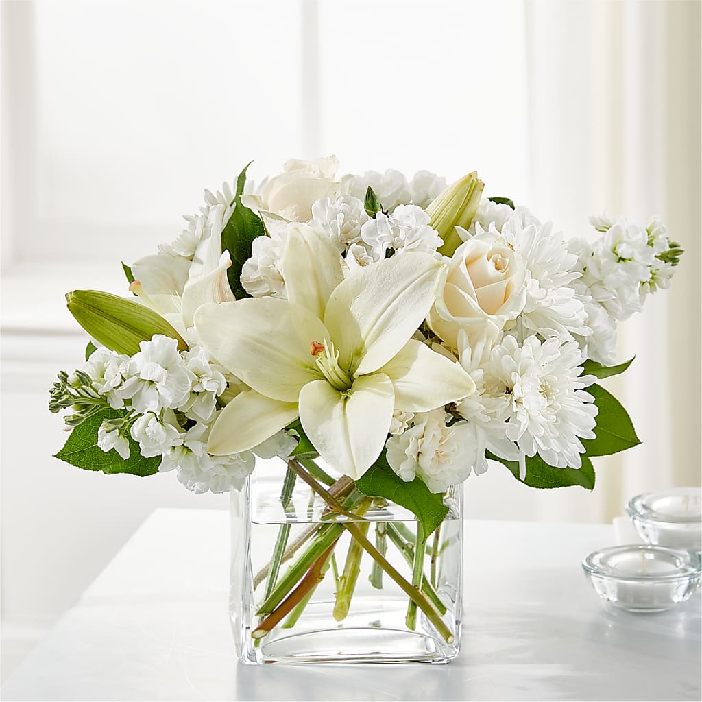 Gentle Breeze Bouquet – Yadilynn Flowers Llc, Orange CA