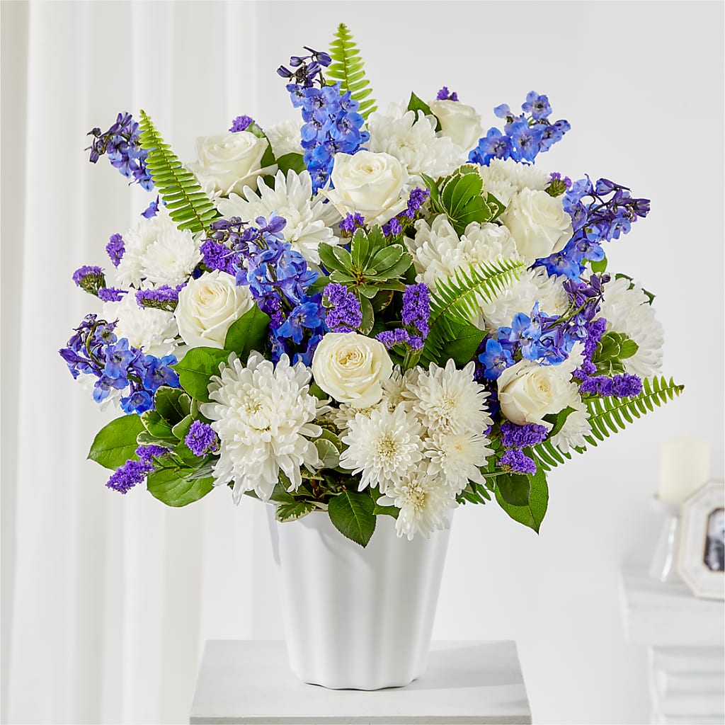 Hold Dear Tabletop Basket – Yadilynn Flowers Llc, Orange CA