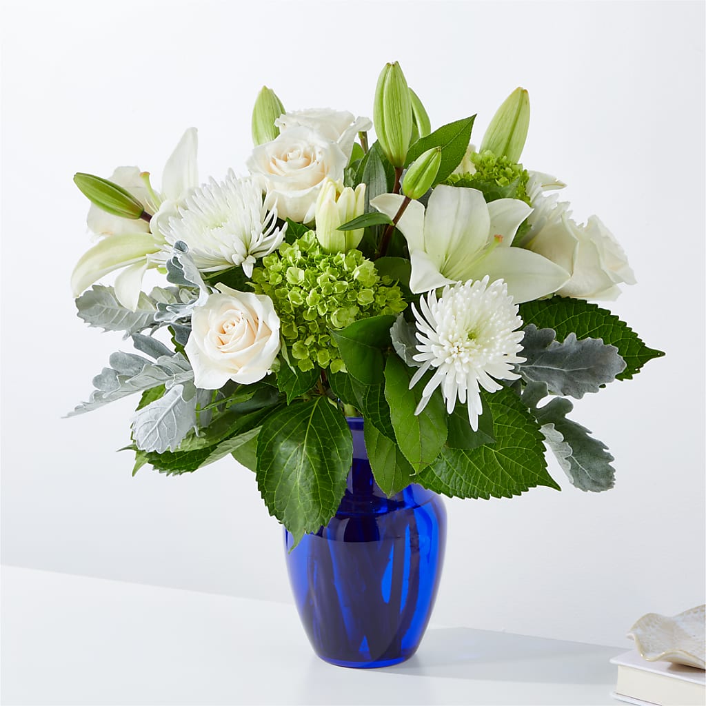 Snowy Dreams Bouquet – Yadilynn Flowers Llc, Orange CA