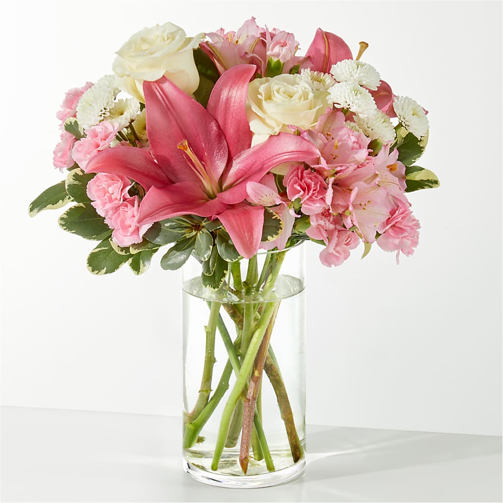 Piece of Cake Bouquet – Yadilynn Flowers Llc, Orange CA