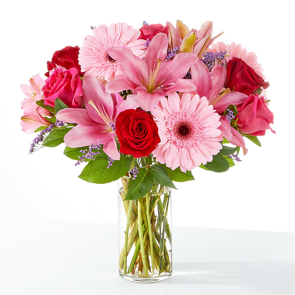 Lots of Love Bouquet – Yadilynn Flowers Llc, Orange CA