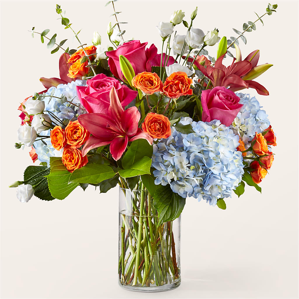 Awestruck Luxury Bouquet – Yadilynn Flowers Llc, Orange CA
