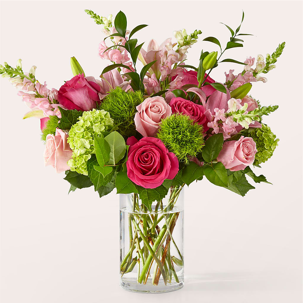 Fit for a Queen Luxury Bouquet – Yadilynn Flowers Llc, Orange CA