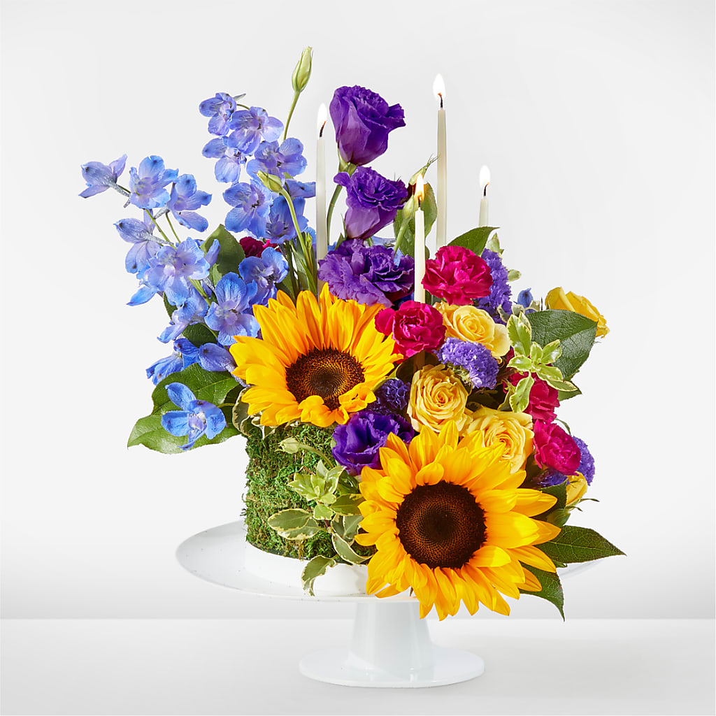 Star of the Day Floral Cake – Yadilynn Flowers Llc, Orange CA