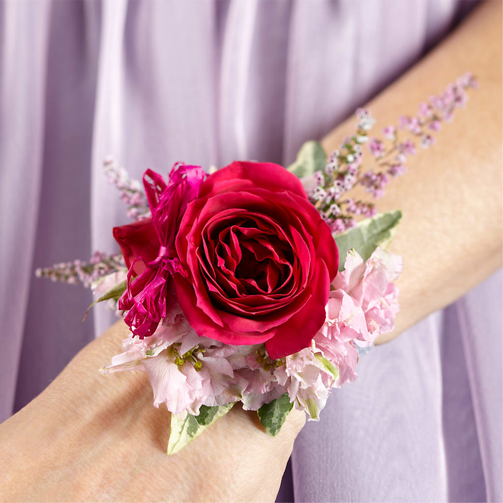 Rose Charm Corsage – Yadilynn Flowers Llc, Orange CA
