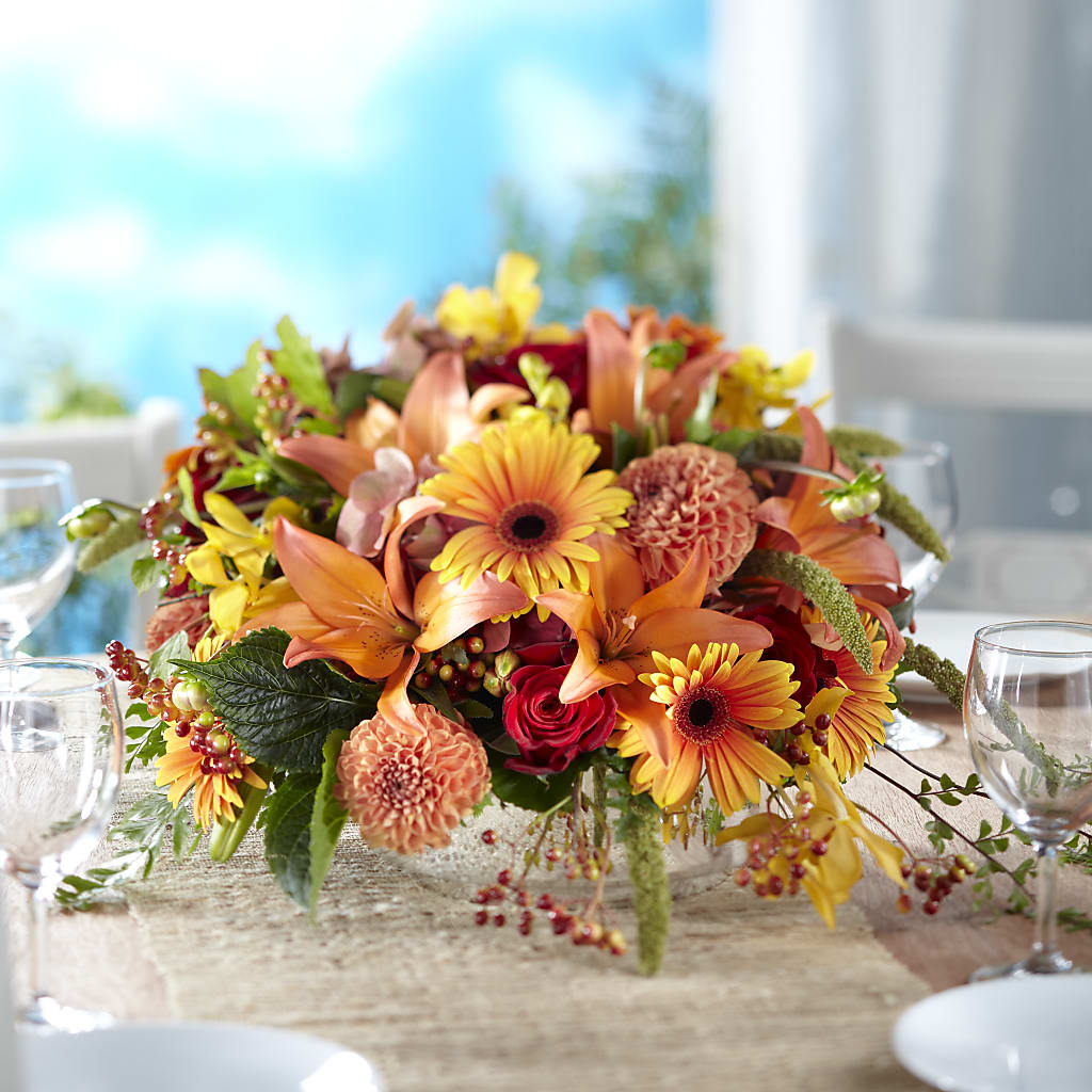 One and Only Centerpiece – Yadilynn Flowers Llc, Orange CA