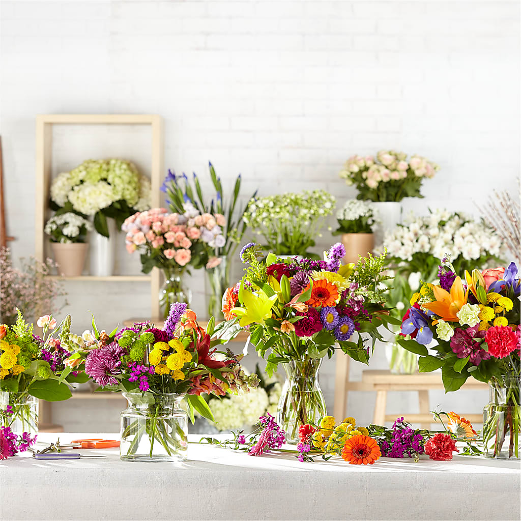 Bold & Bright – A Florist Original –  Yadilynn Flowers Llc, Orange CA