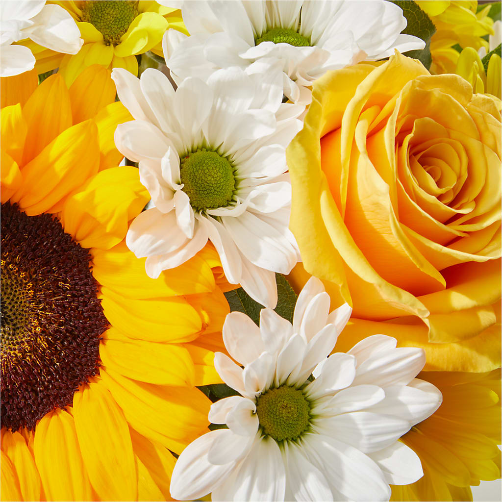 Be Happy Bouquet –  Yadilynn Flowers Llc, Orange CA
