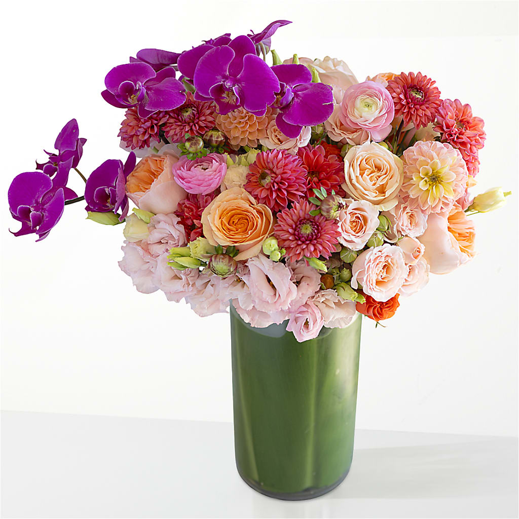 The Leading Lady –  Yadilynn Flowers Llc, Orange CA