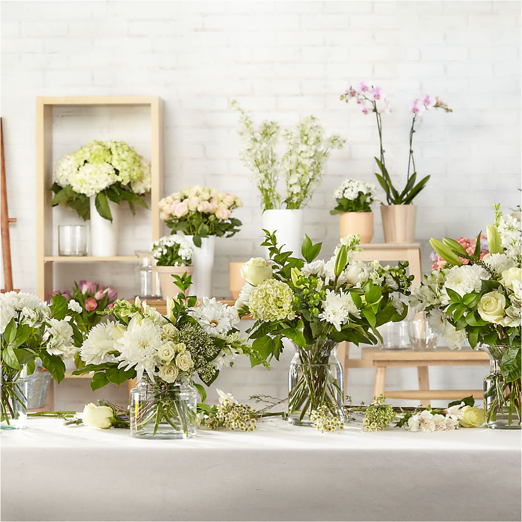 Classic Ivory – A Florist Original –  Yadilynn Flowers Llc, Orange CA