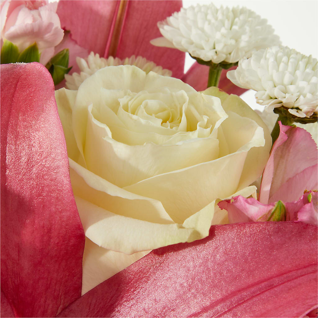 Piece of Cake Bouquet –  Yadilynn Flowers Llc, Orange CA