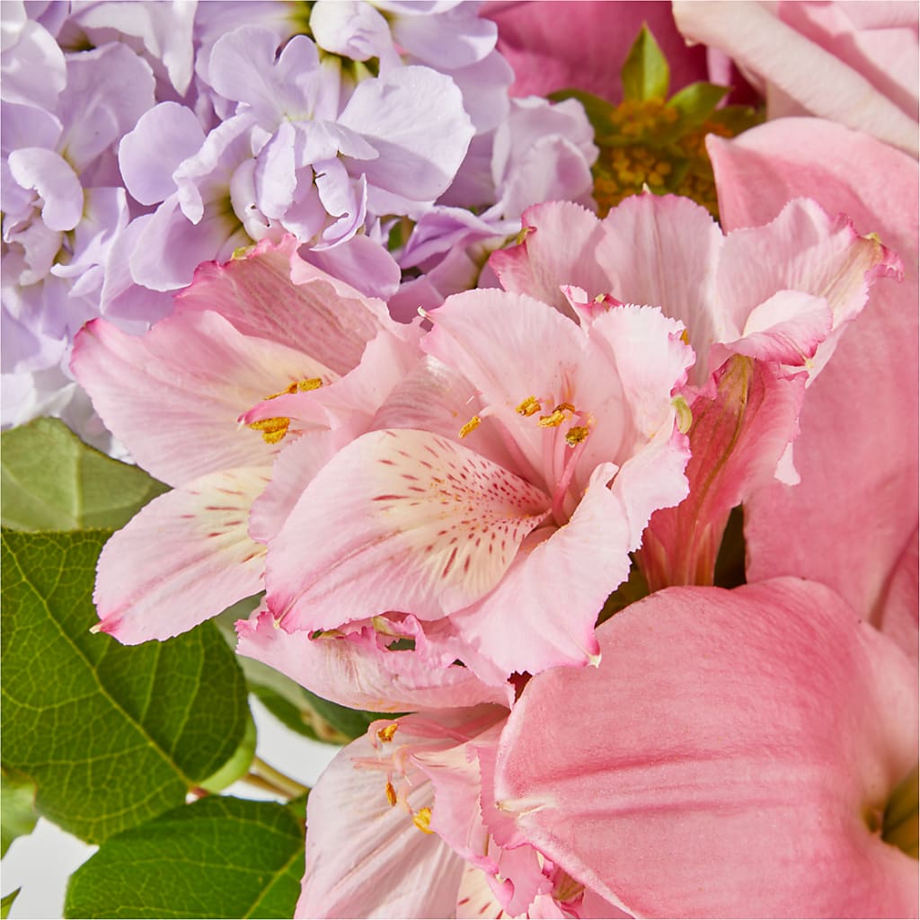 The Crown Jewel Bouquet –  Yadilynn Flowers Llc, Orange CA