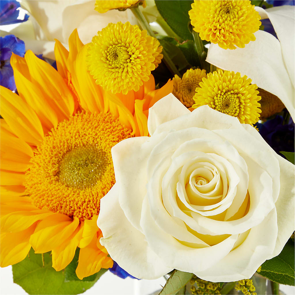 Stargazing Bouquet –  Yadilynn Flowers Llc, Orange CA