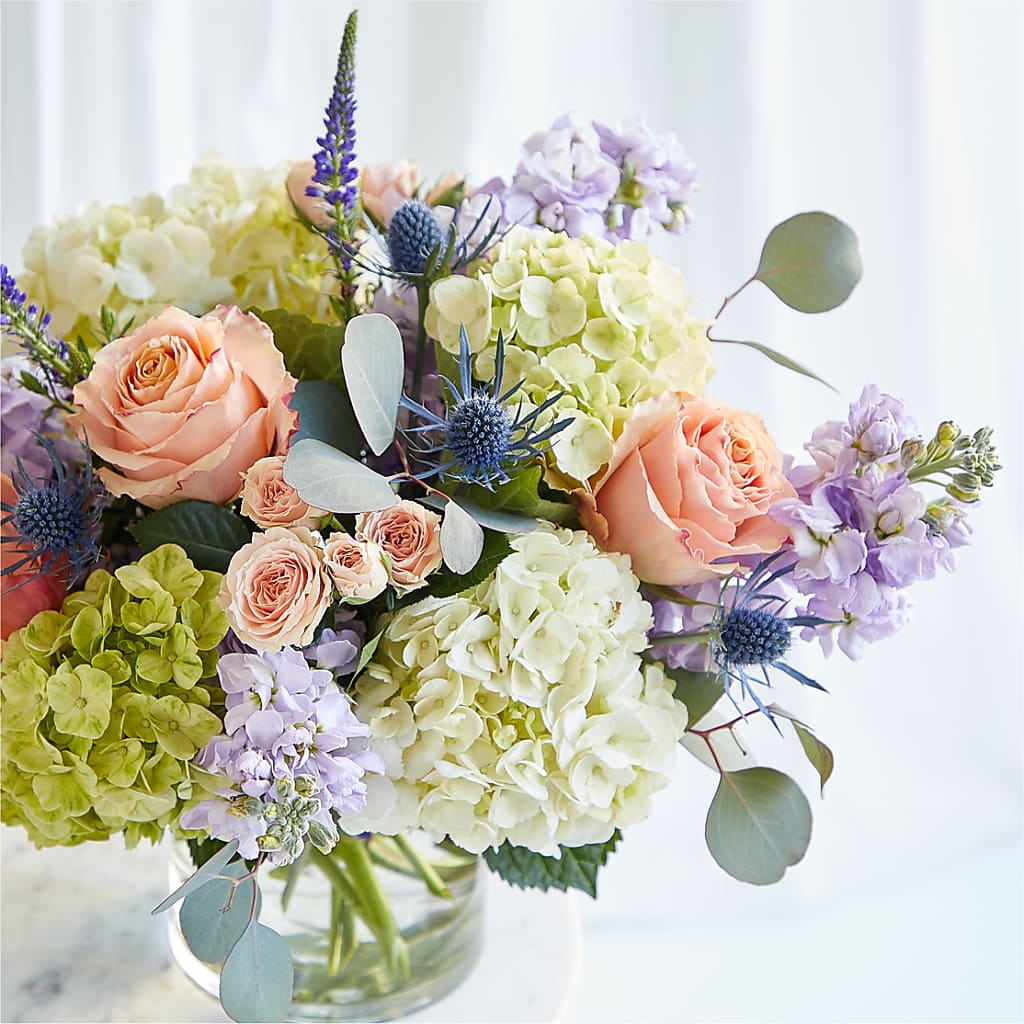 Porch Swing Bouquet –  Yadilynn Flowers Llc, Orange CA