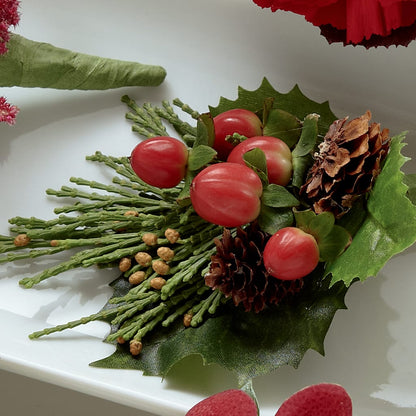 Red Berry Boutonniere –  Yadilynn Flowers Llc, Orange CA